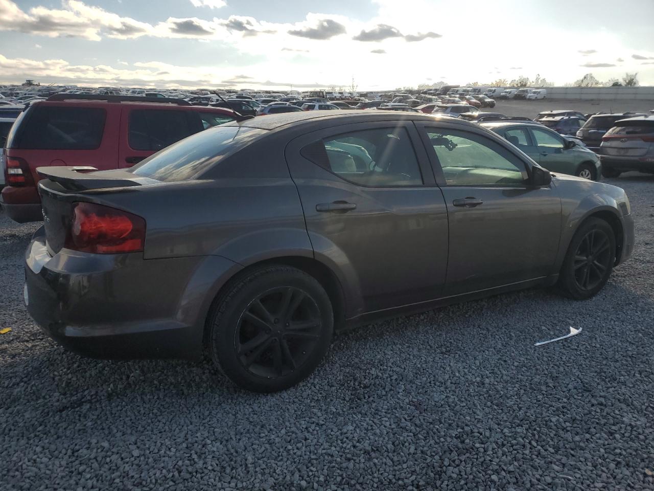 Lot #3028421218 2014 DODGE AVENGER SE