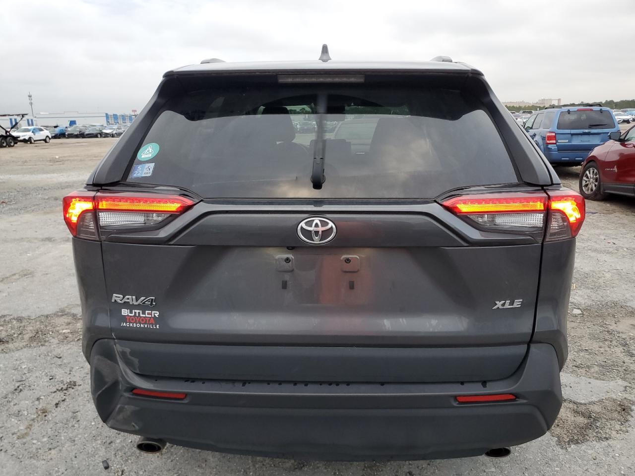 Lot #2989267699 2022 TOYOTA RAV4 XLE