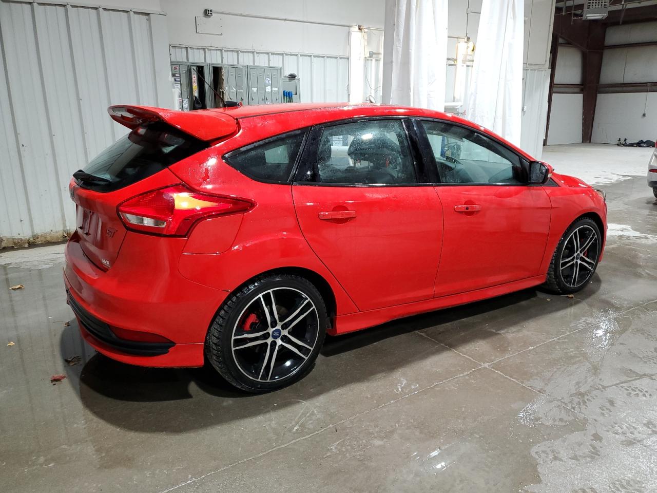 Lot #3034290108 2017 FORD FOCUS ST