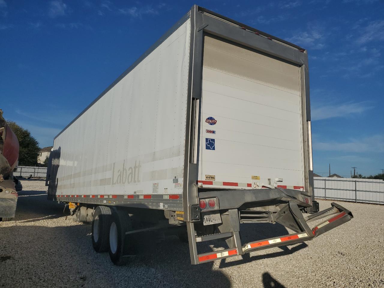 Lot #3033288810 2019 UTILITY REEFER TRL