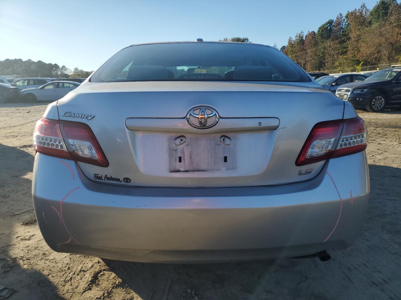 Lot #2976649579 2011 TOYOTA CAMRY BASE