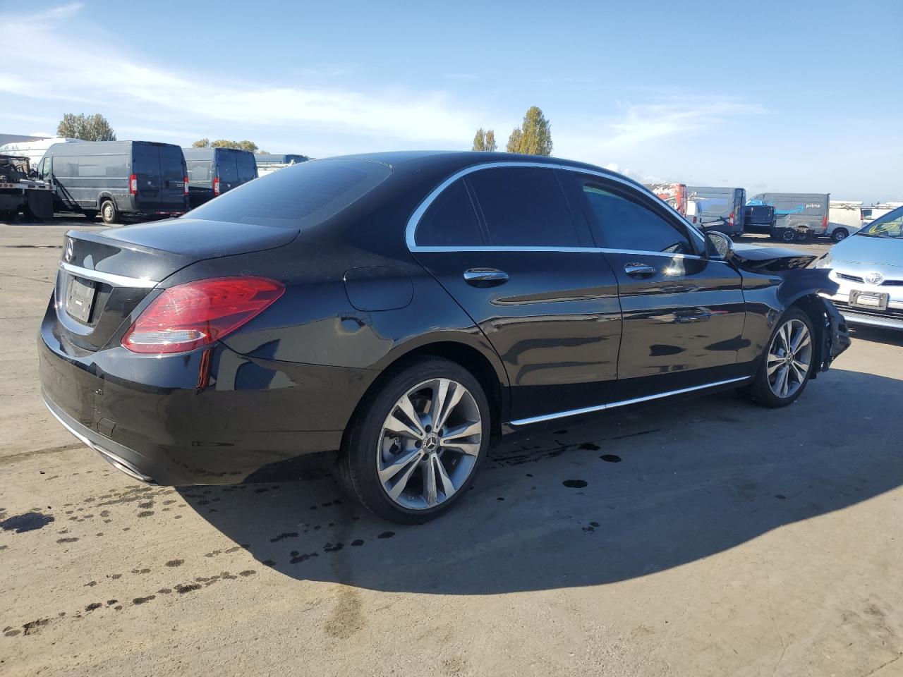 Lot #3029324737 2017 MERCEDES-BENZ C 300