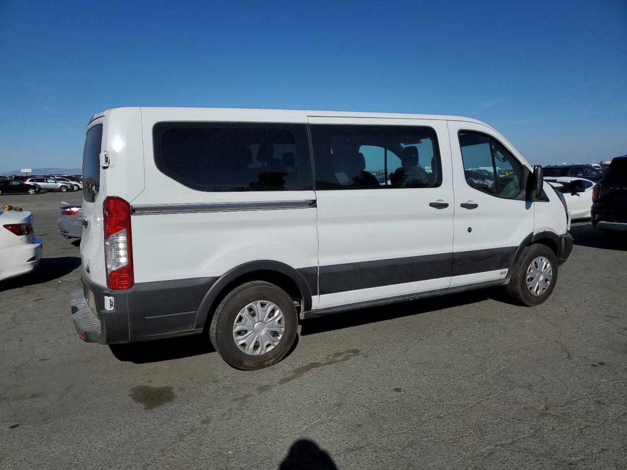 Lot #3027059809 2019 FORD TRANSIT T-