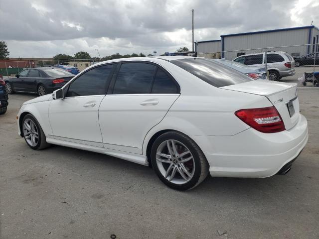 VIN WDDGF4HB9DR268921 2013 Mercedes-Benz C-Class, 250 no.2