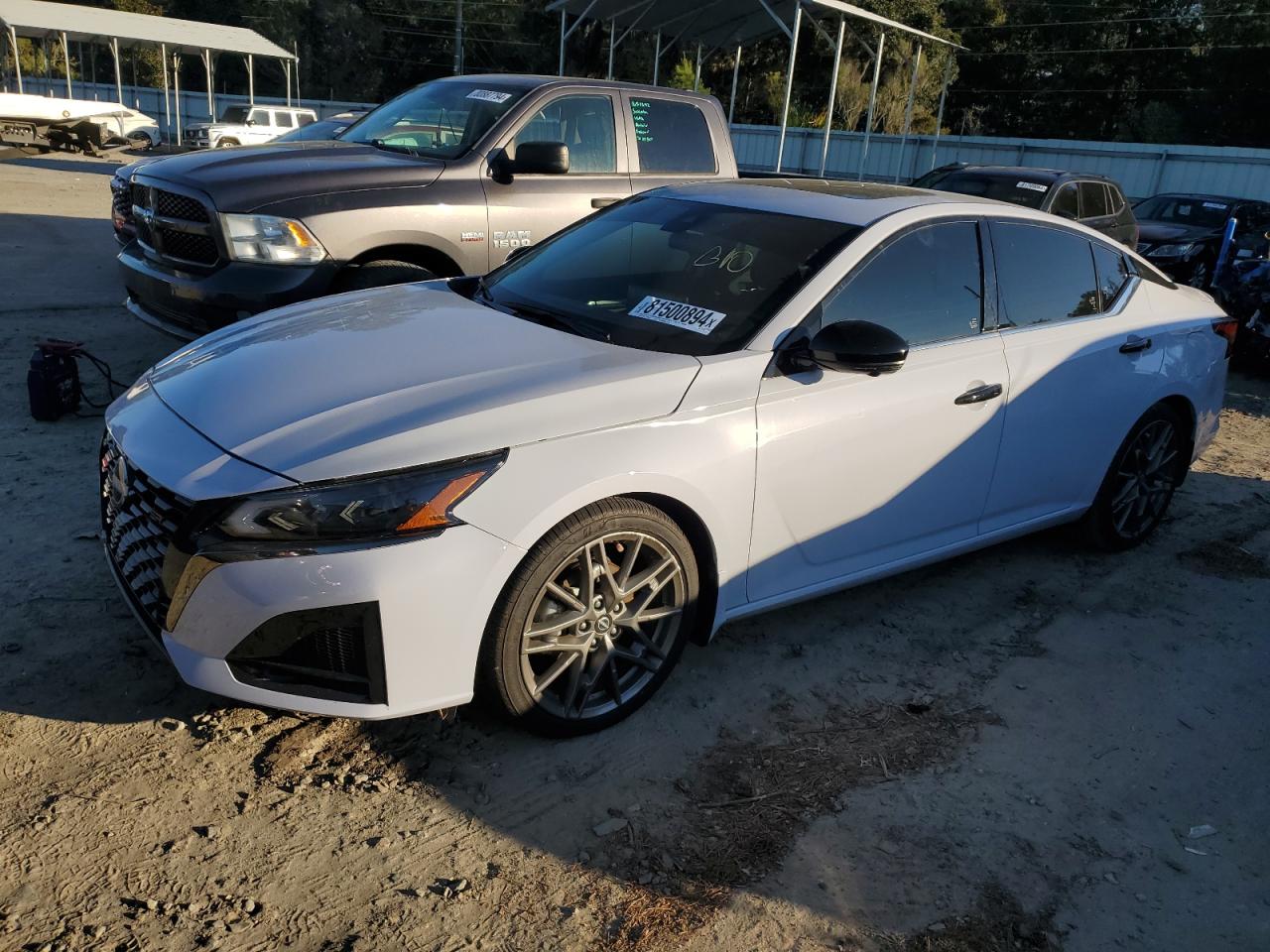 Lot #3025782333 2023 NISSAN ALTIMA SR