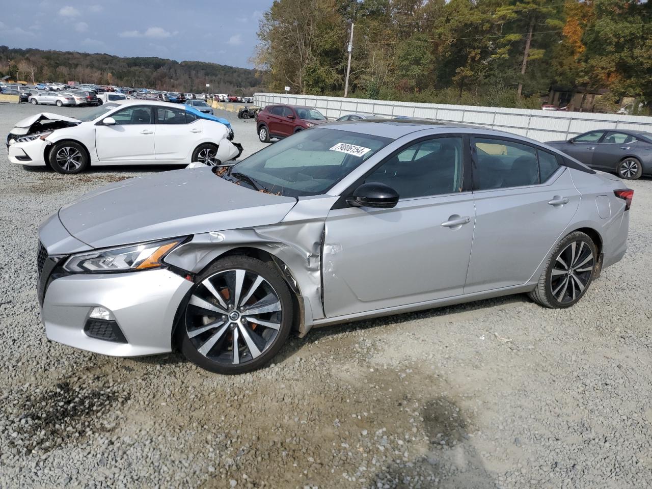 Lot #3024515410 2019 NISSAN ALTIMA SR