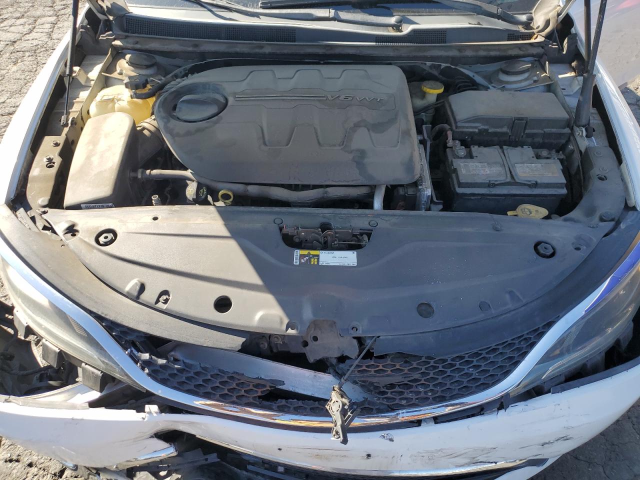 Lot #3028474913 2015 CHRYSLER 200 C