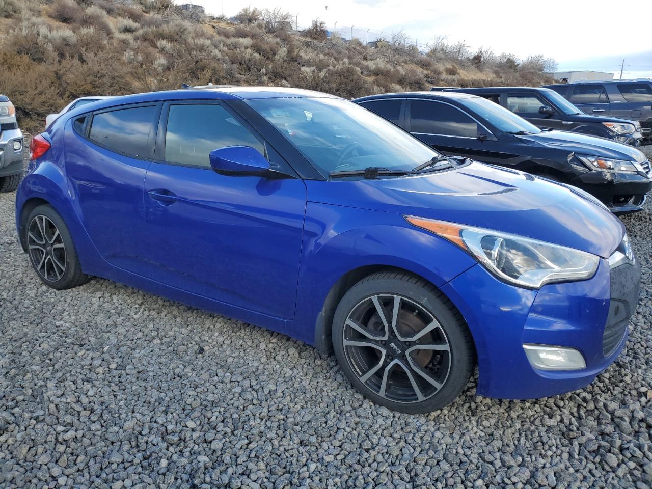 Lot #2994372019 2012 HYUNDAI VELOSTER