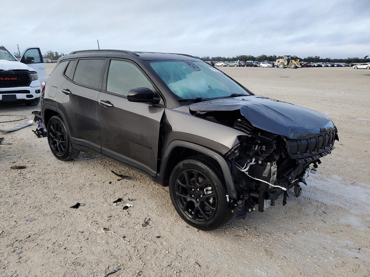 Lot #3045938232 2022 JEEP COMPASS LA