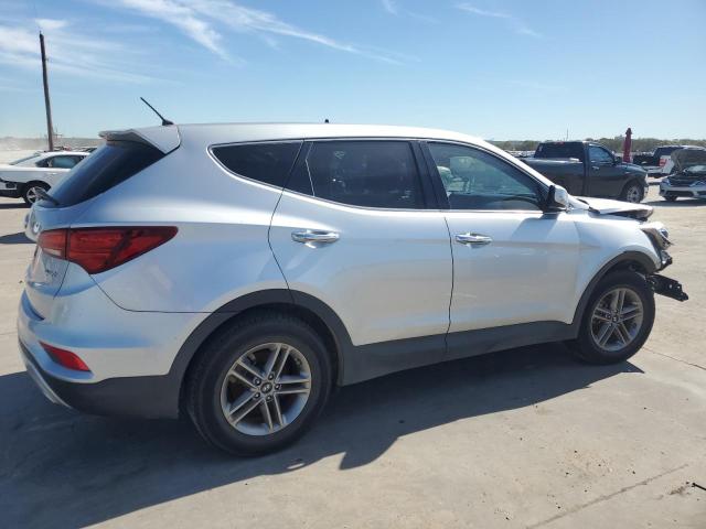 VIN 5XYZT3LB7JG525839 2018 Hyundai Santa Fe no.3