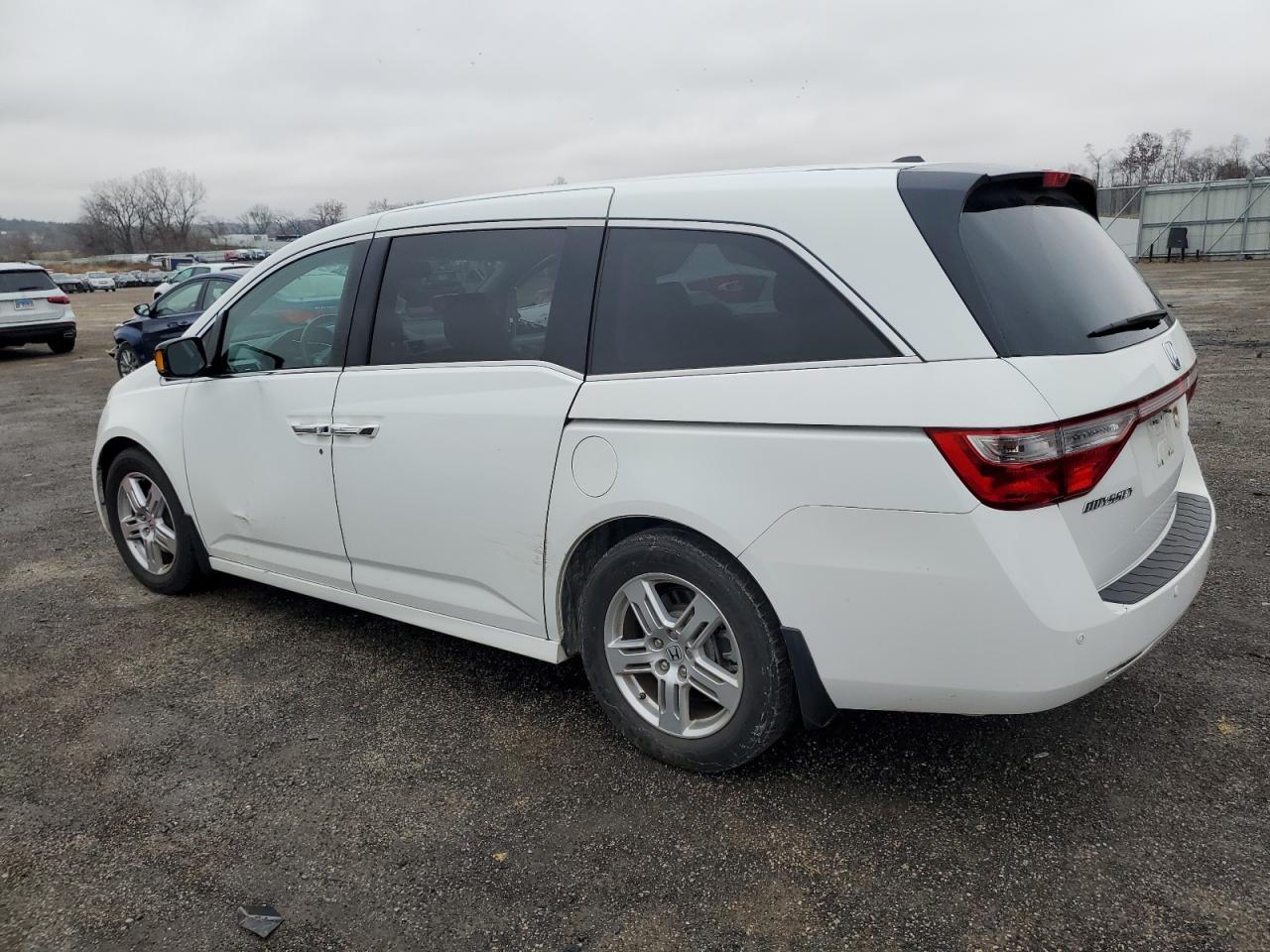 Lot #2986847171 2011 HONDA ODYSSEY TO