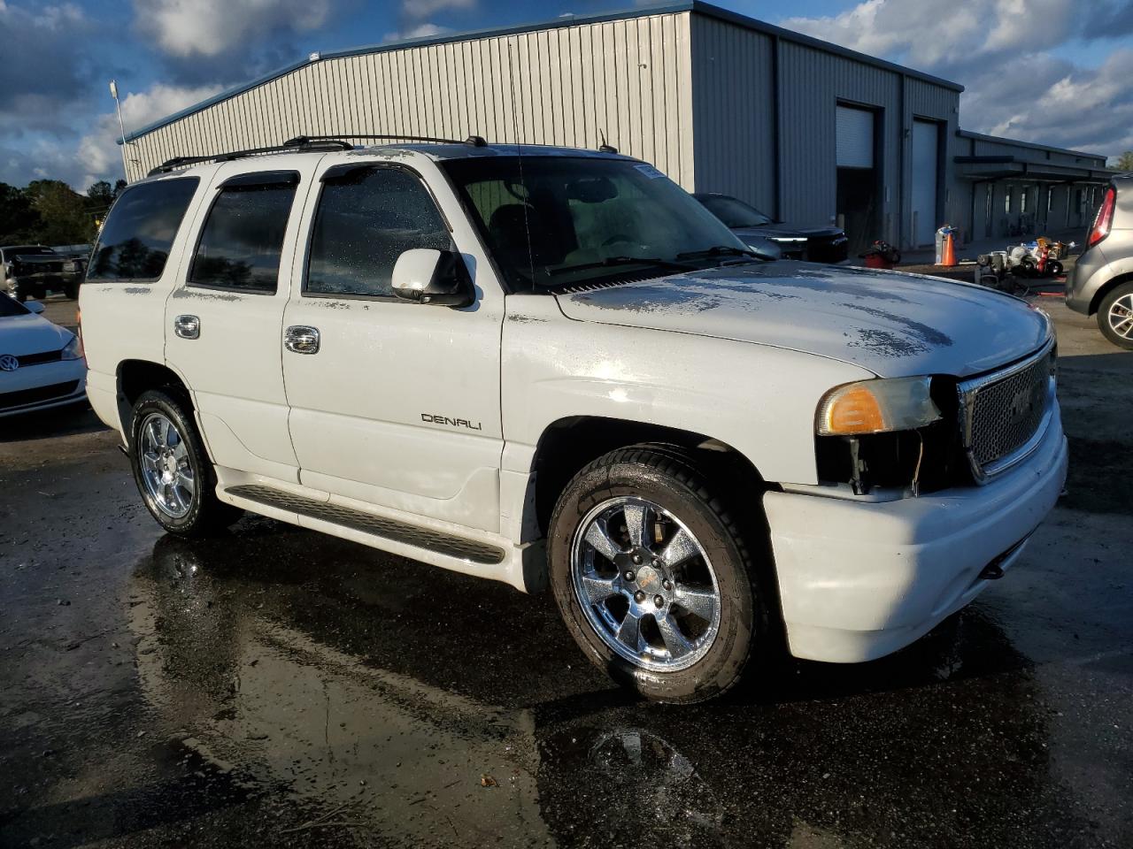 Lot #2970034971 2004 GMC YUKON DENA