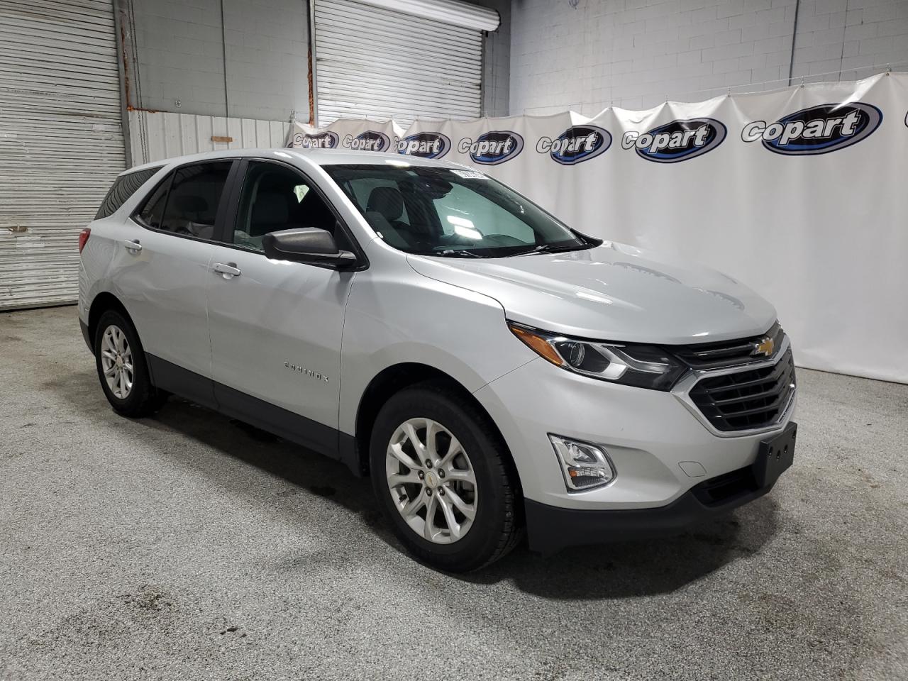 Lot #2996201385 2020 CHEVROLET EQUINOX LS