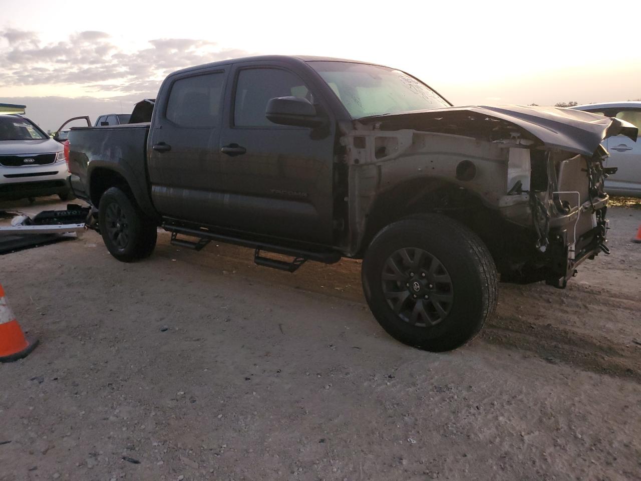 Lot #2979478990 2023 TOYOTA TACOMA DOU