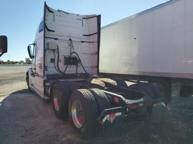 VOLVO VN VNL 2015 white  diesel 4V4NC9EH2FN927128 photo #4