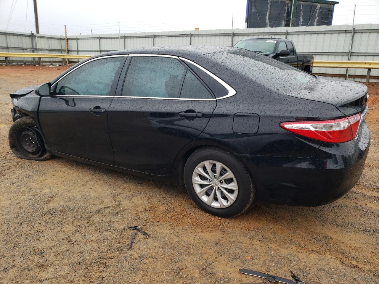 Lot #2988605295 2016 TOYOTA CAMRY LE