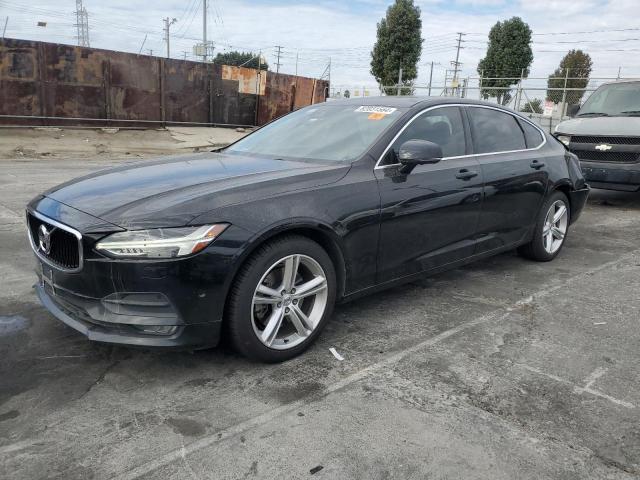 2018 VOLVO S90