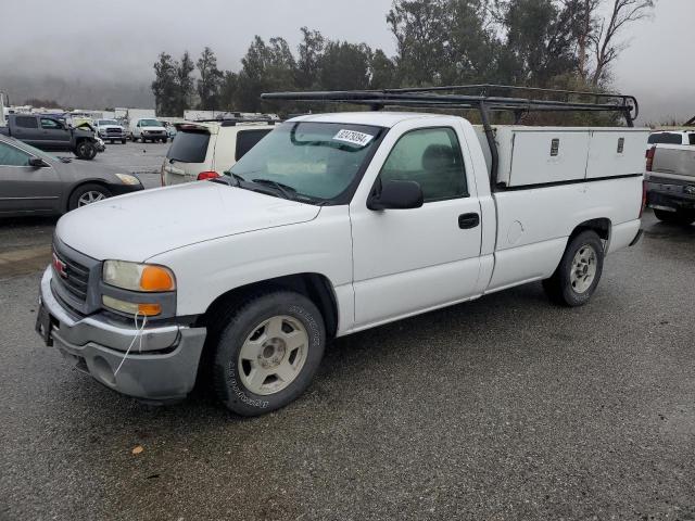 GMC NEW SIERRA 2005 white  gas 1GTEC14V05Z900392 photo #1