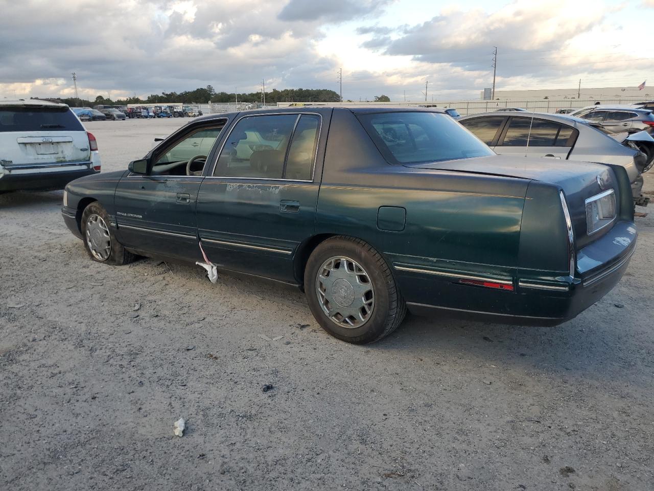 Lot #2993999305 1997 CADILLAC DEVILLE CO