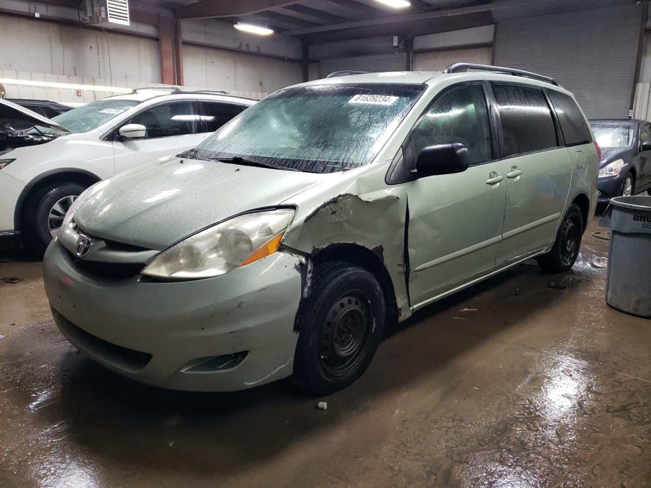 Lot #2994108319 2008 TOYOTA SIENNA CE