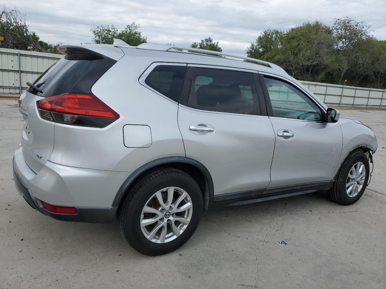 Lot #3030705141 2017 NISSAN ROGUE S