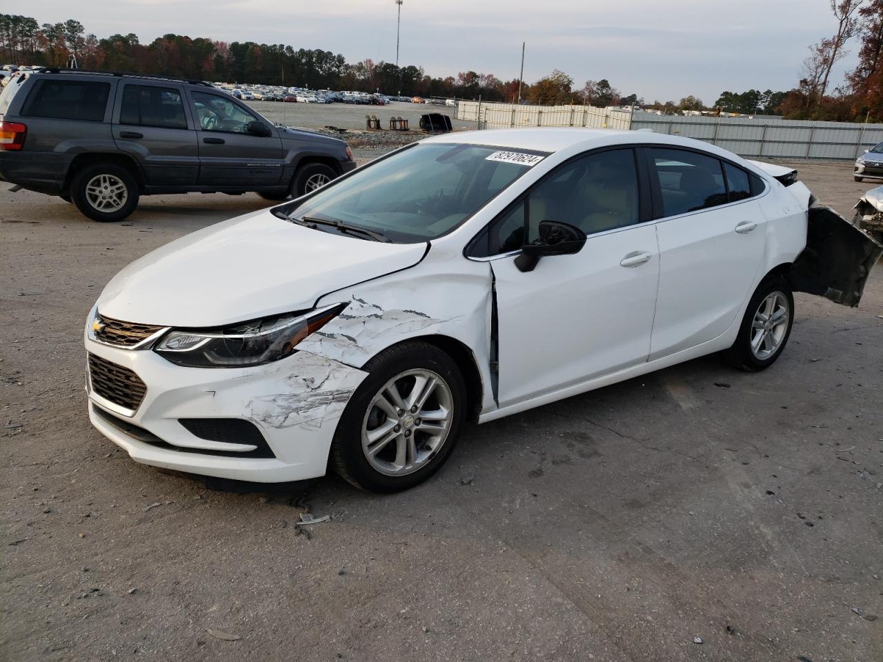 1G1BE5SM7H7216611 CHEVROLET CRUZE 4D 2017