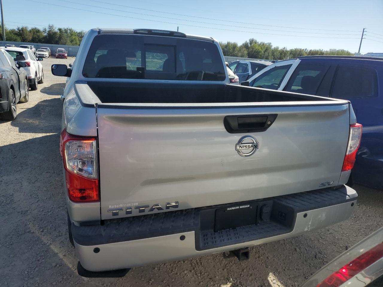 Lot #3028652299 2018 NISSAN TITAN SV