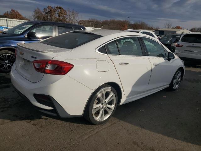 2018 CHEVROLET CRUZE PREM - 1G1BF5SM5J7152944