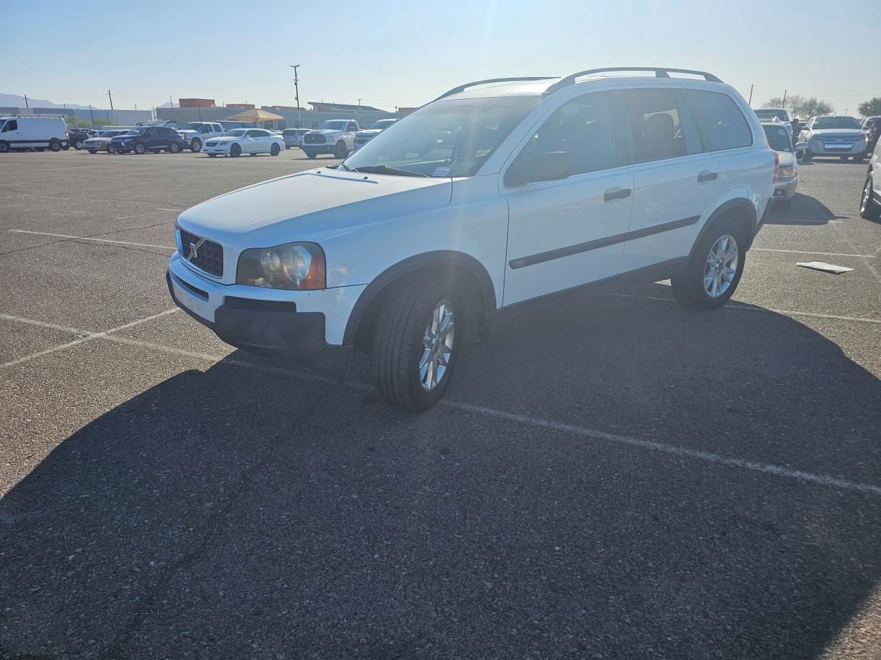 Lot #2955051806 2004 VOLVO XC90 T6