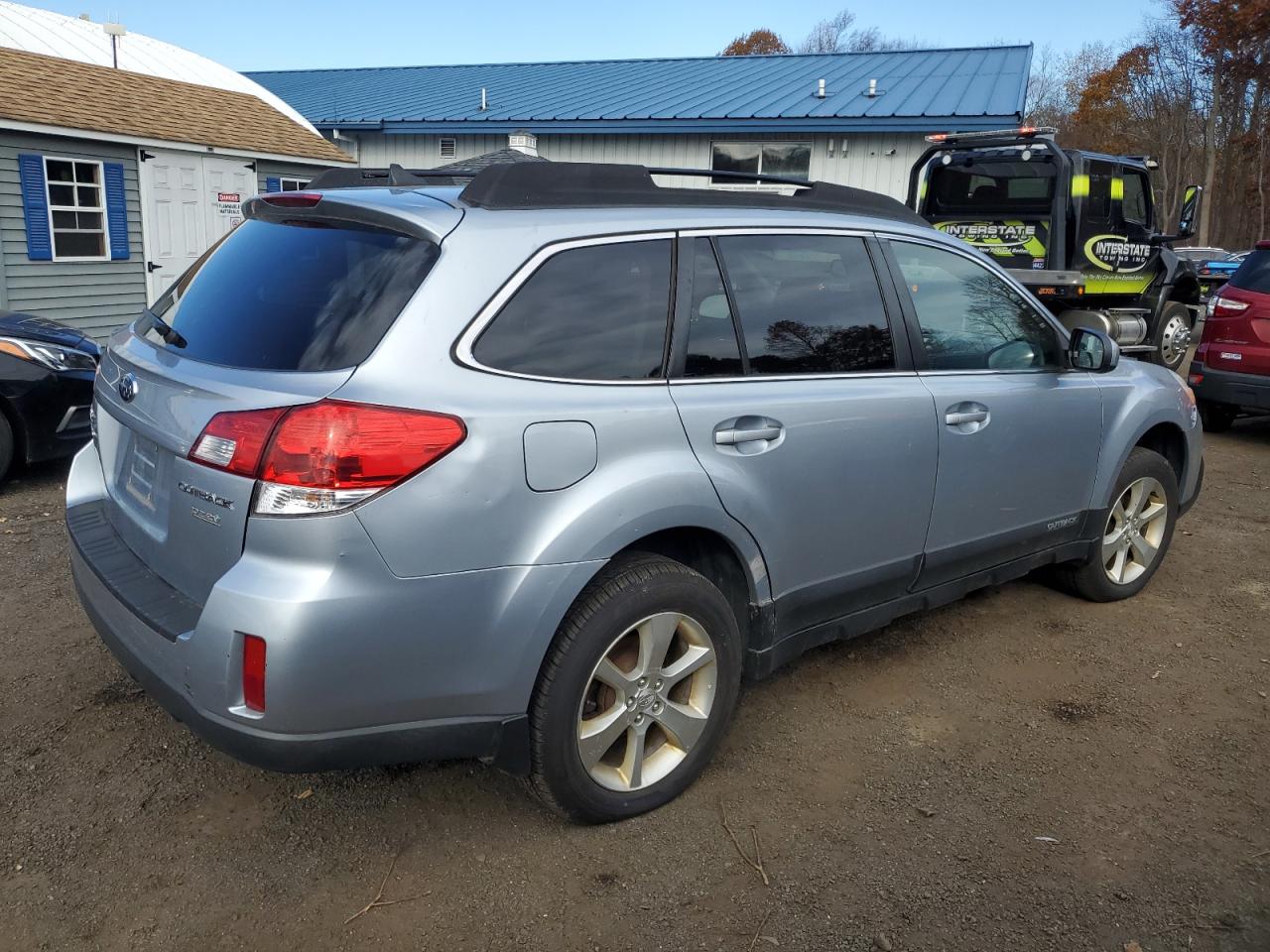 Lot #2945059209 2013 SUBARU OUTBACK 2.