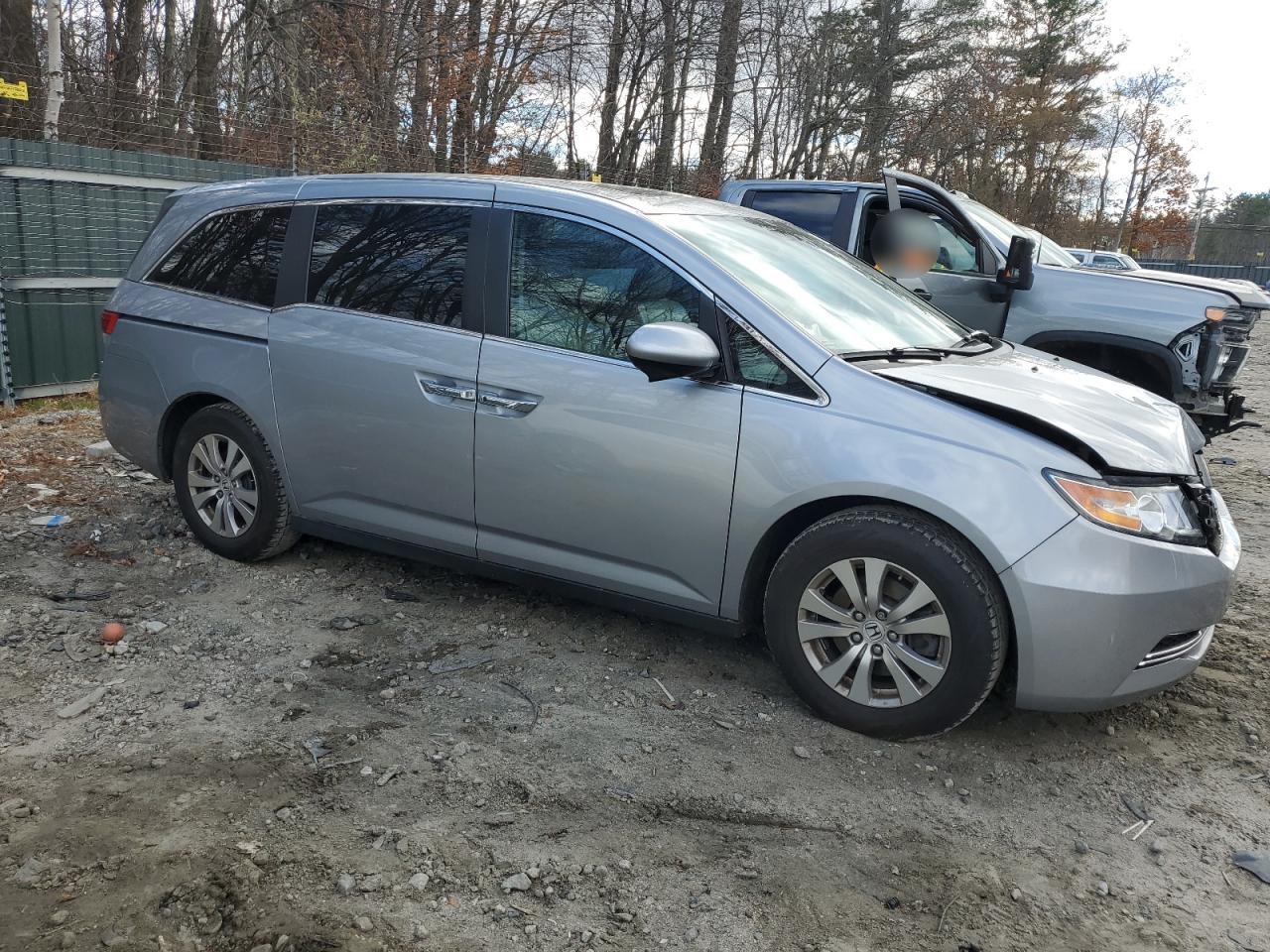 Lot #2972216138 2016 HONDA ODYSSEY EX