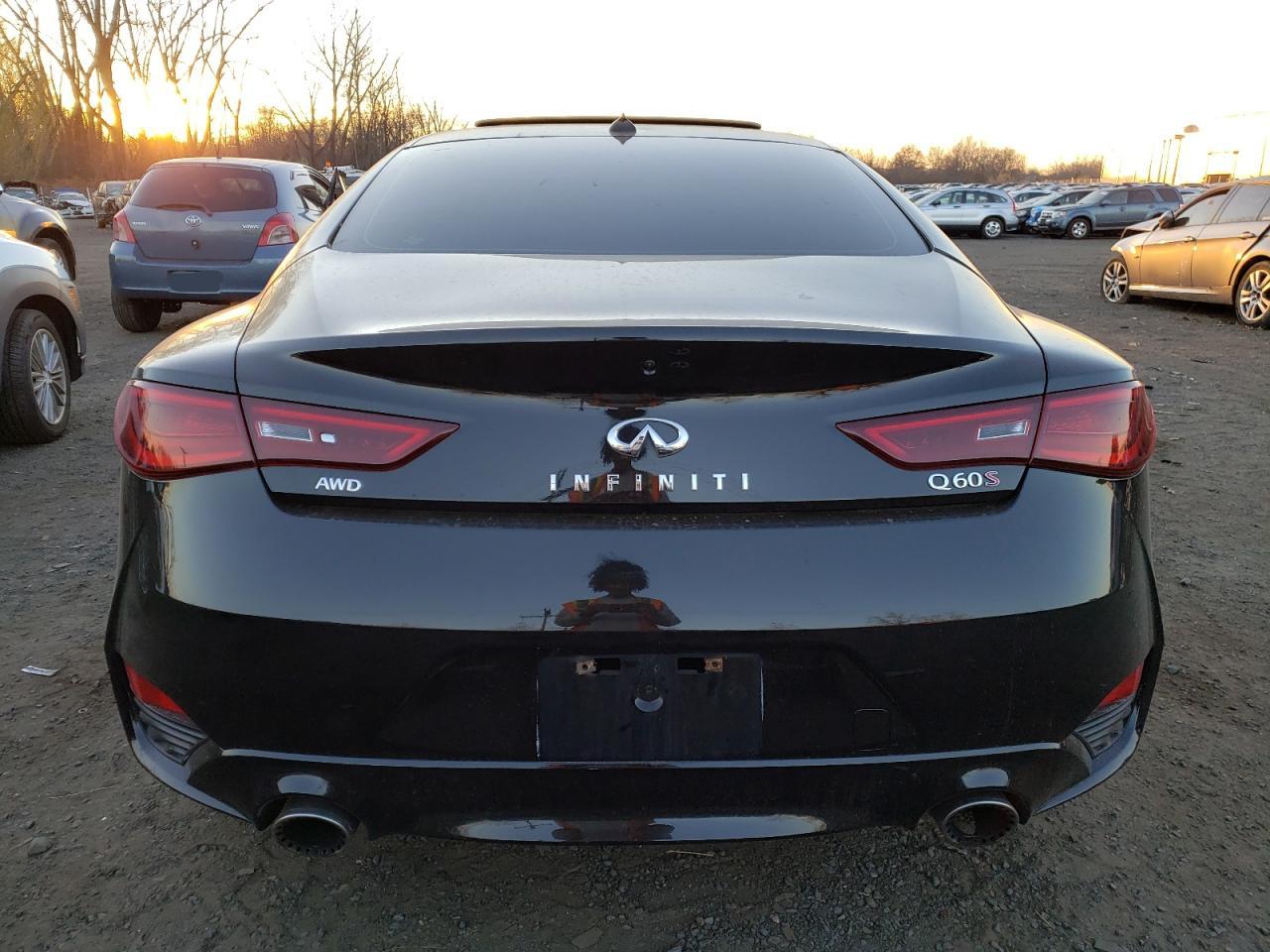 Lot #3027005815 2017 INFINITI Q60 RED SP