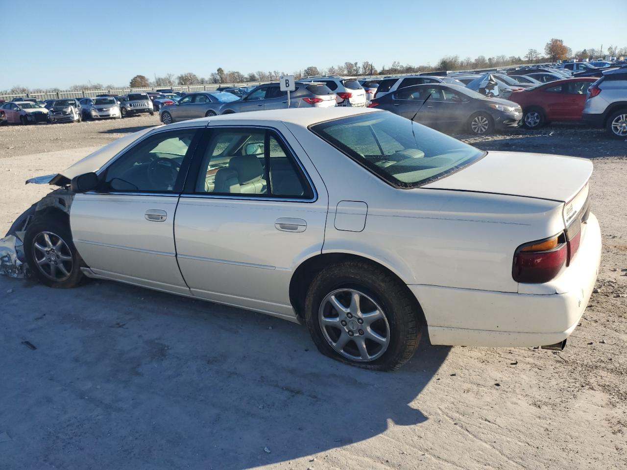 Lot #3026043961 2001 CADILLAC SEVILLE SL