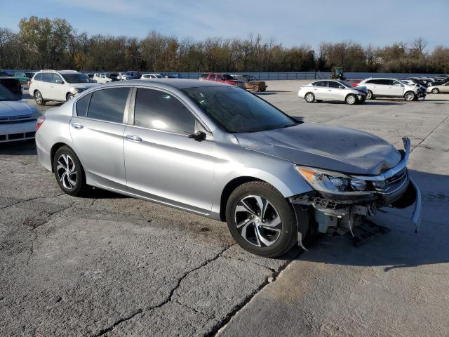 VIN 1HGCR2F36HA173559 2017 HONDA ACCORD no.4