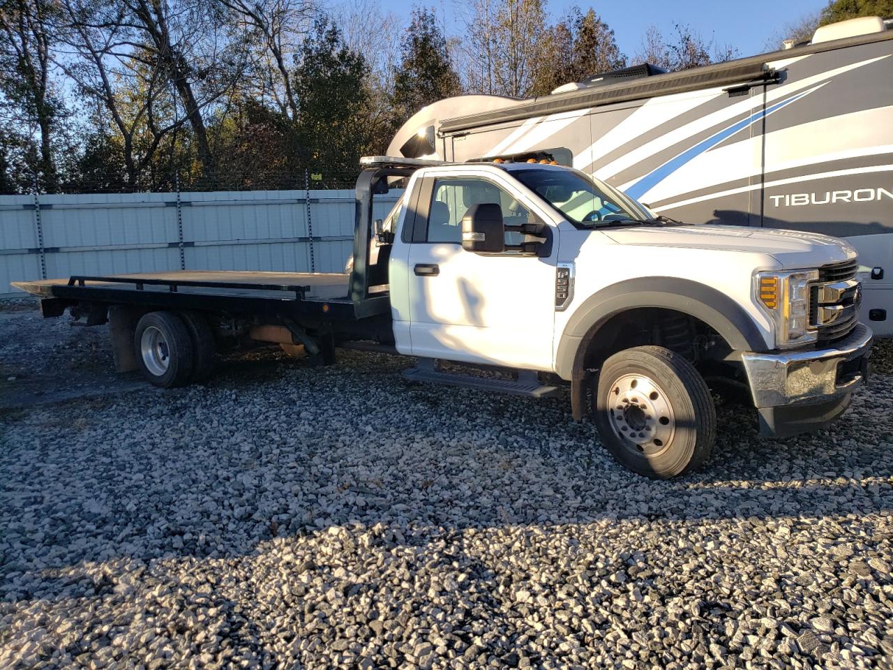 Lot #2989035540 2018 FORD F550 SUPER