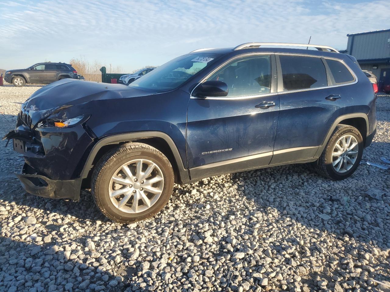  Salvage Jeep Grand Cherokee