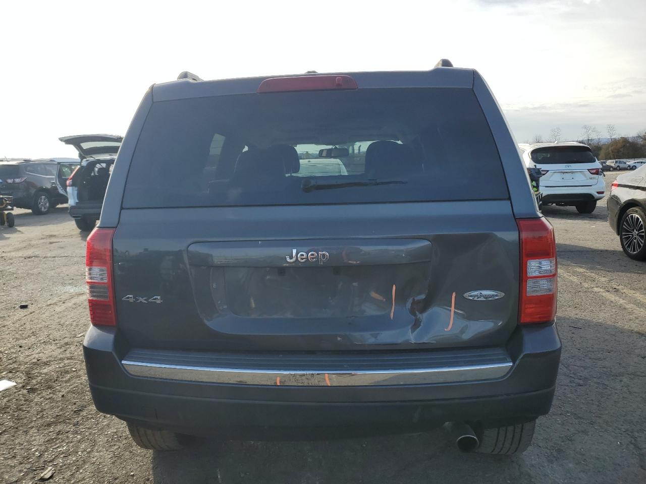 Lot #3033236876 2016 JEEP PATRIOT LA