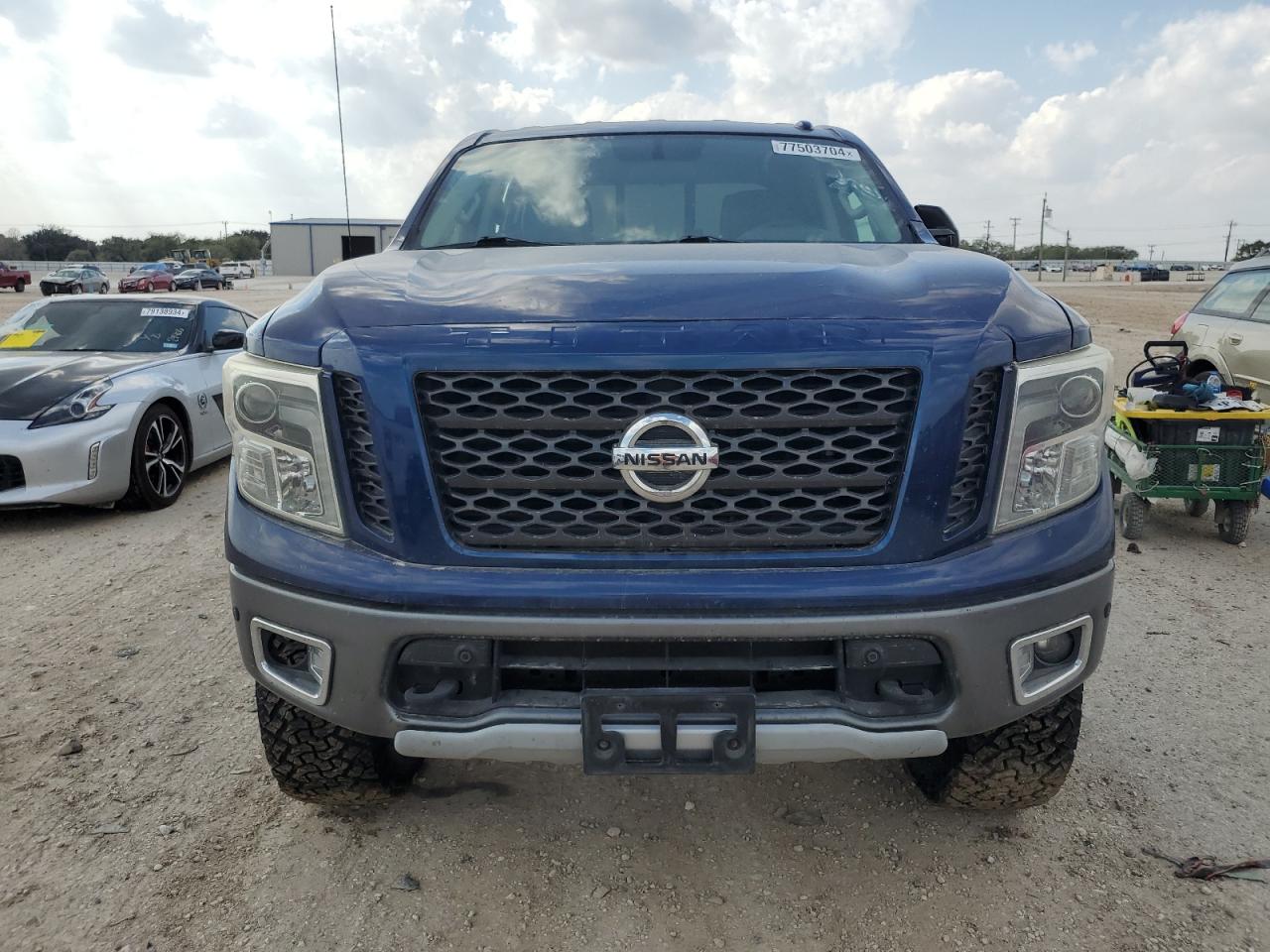 Lot #2960321853 2017 NISSAN TITAN SV