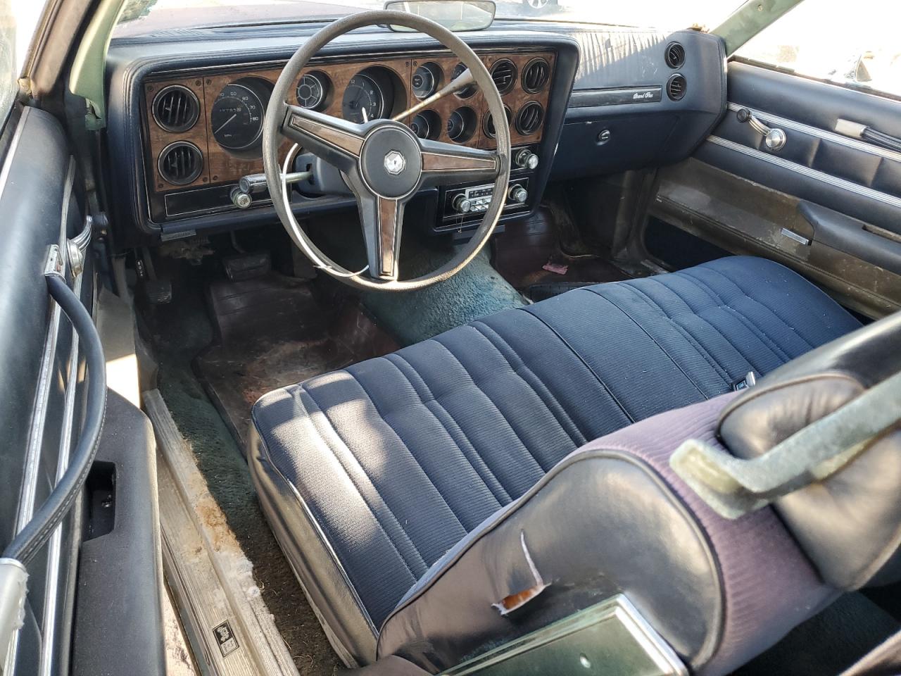 Lot #3029442689 1982 PONTIAC GRAND PRIX