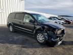 CHRYSLER TOWN & COU photo