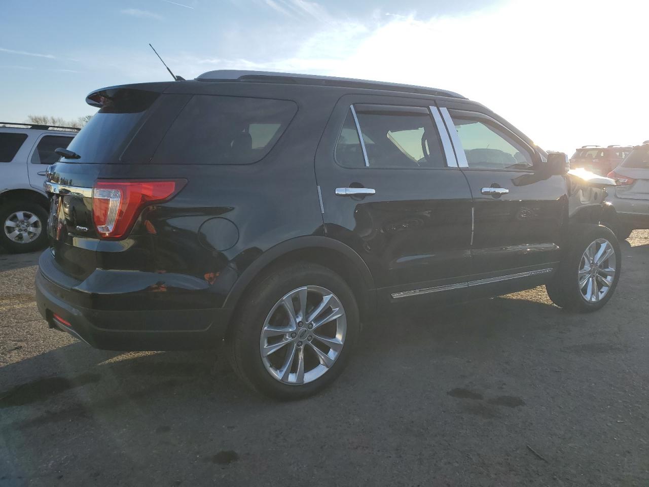 Lot #2988744645 2019 FORD EXPLORER X