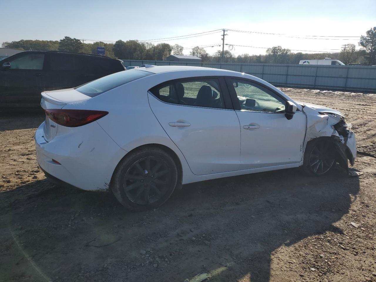 Lot #2989142670 2017 MAZDA 3 GRAND TO