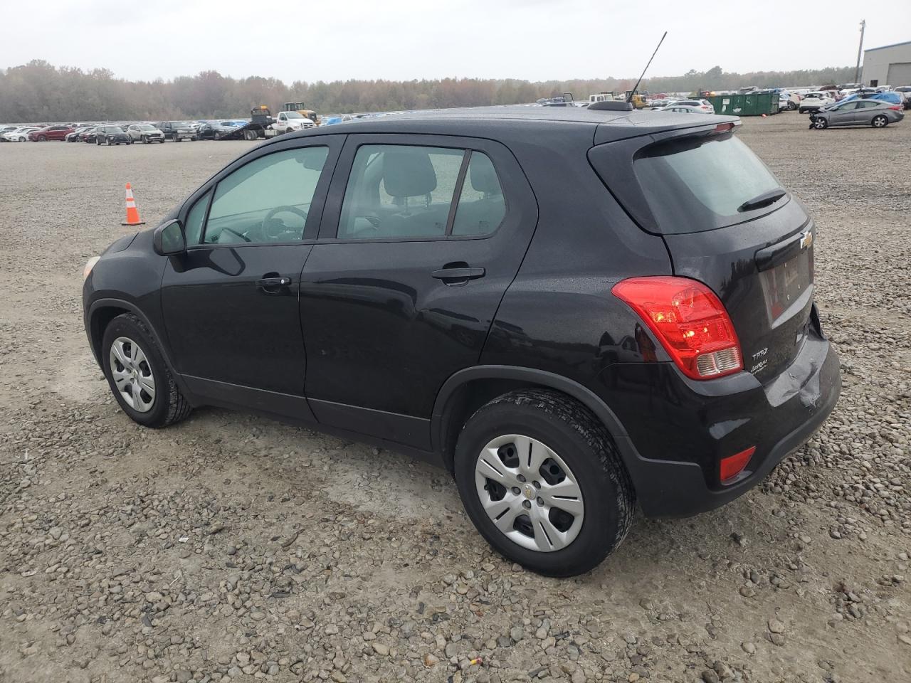 Lot #3021006267 2017 CHEVROLET TRAX LS