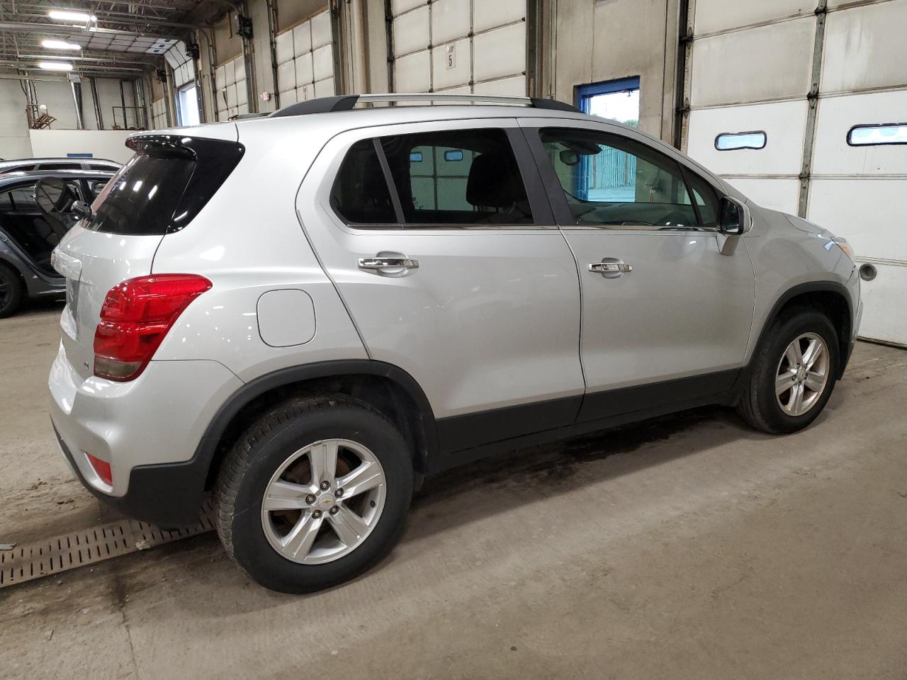 Lot #2996357373 2018 CHEVROLET TRAX 1LT