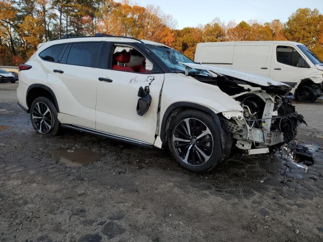 2021 TOYOTA HIGHLANDER - 5TDJZRBH9MS064624
