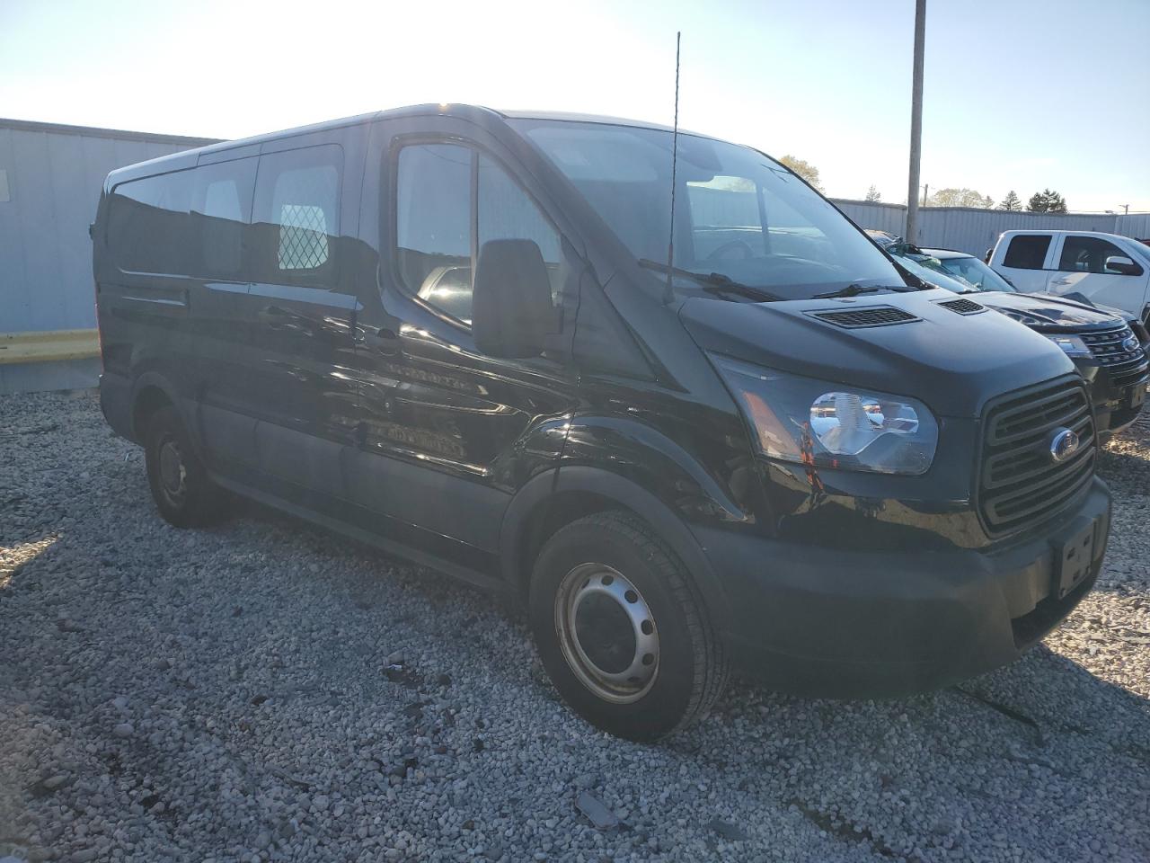 Lot #3024324010 2019 FORD TRANSIT T-