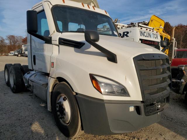 2022 FREIGHTLINER CASCADIA 1 #2972151128