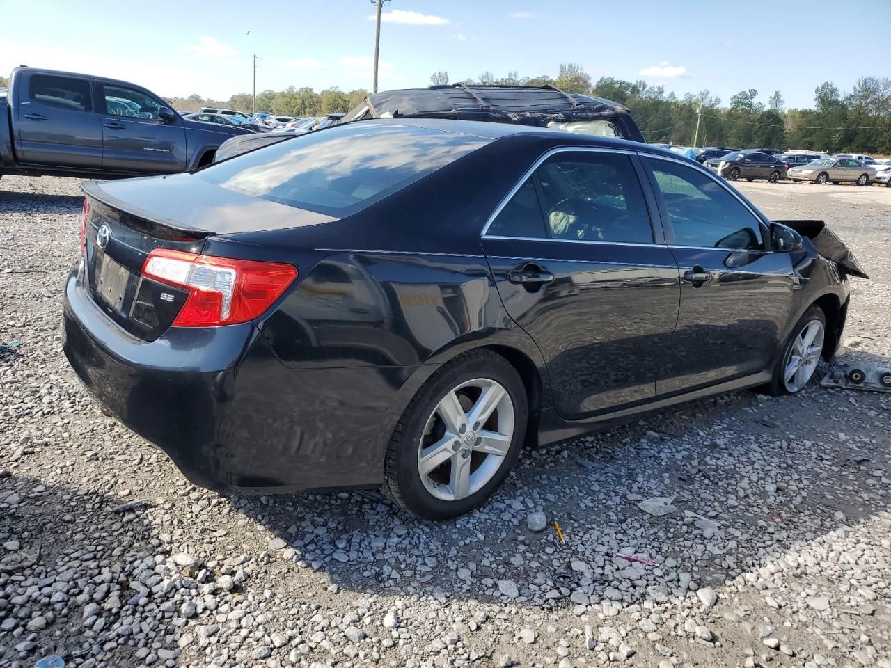 Lot #3024694601 2014 TOYOTA CAMRY L