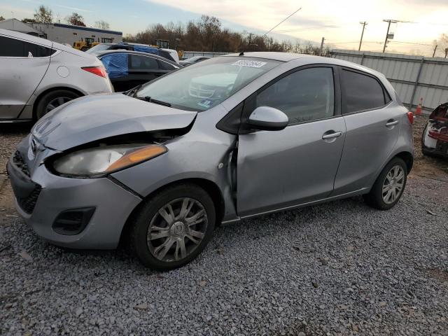 MAZDA MAZDA2 2013 gray  gas JM1DE1KY1D0171034 photo #1