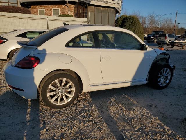 VOLKSWAGEN BEETLE SE 2019 white  gas 3VWJD7AT2KM720701 photo #4